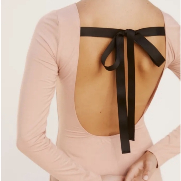 Reformation Avant Mini Dress Long Sleeve Open Back Ribbon Ties Blush Pink M NWT - Picture 10 of 14